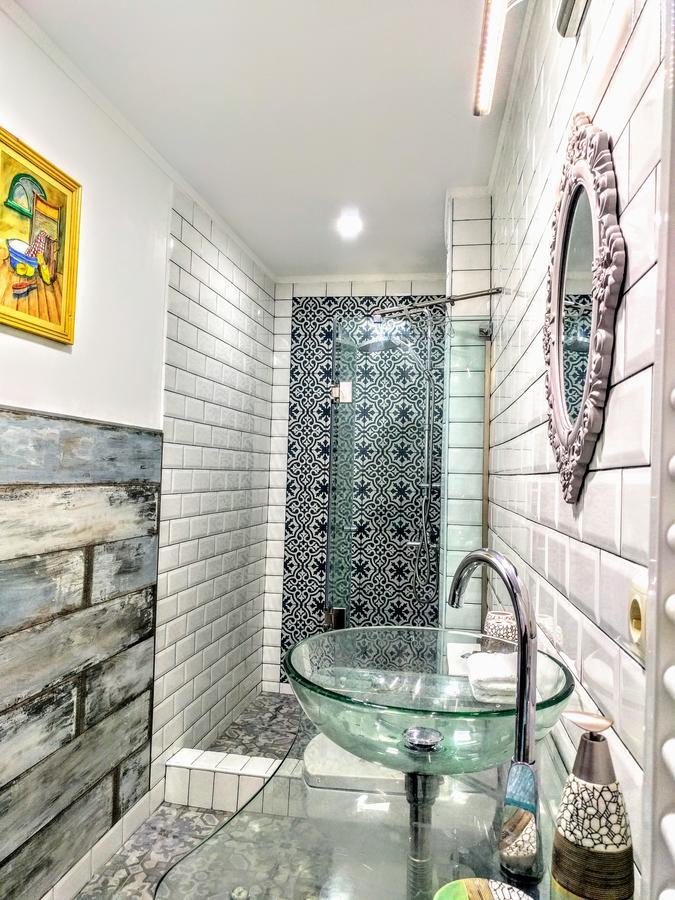★ Blue Door Rhapsody ★ - Special Stay In Old Town! Tbilisi Zewnętrze zdjęcie