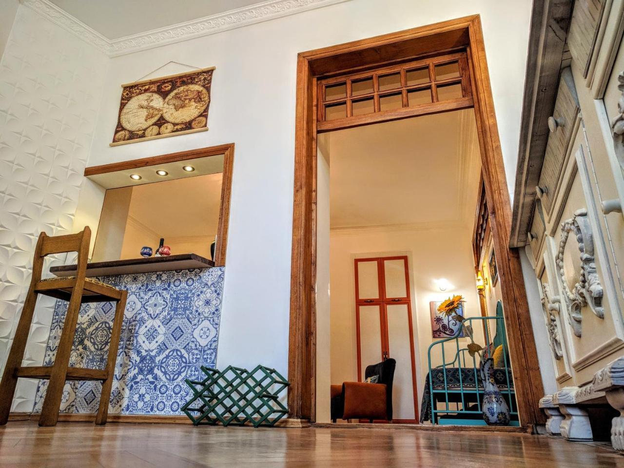 ★ Blue Door Rhapsody ★ - Special Stay In Old Town! Tbilisi Zewnętrze zdjęcie